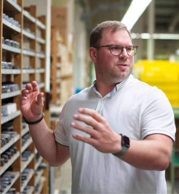 Dieses Bild zeigt Christian Seiffert, Leiter der Produktion und Logistik in der Schelchen GmbHDieses Bild zeigt Christian Seiffert, Leiter der Produktion und Logistik in der Schelchen GmbH