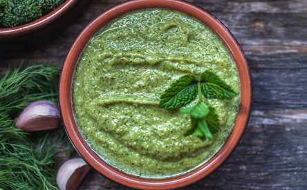 Grünes Pesto