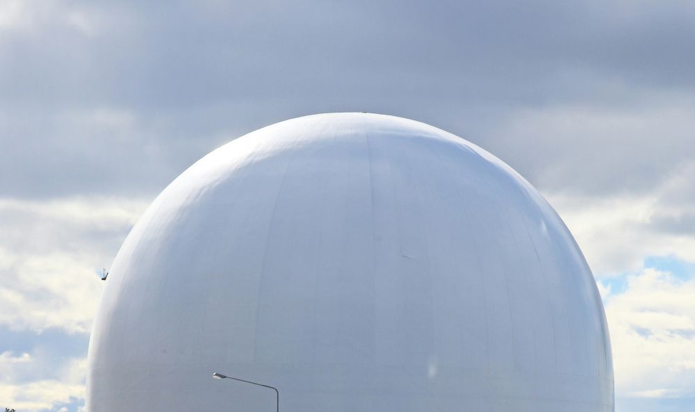 Dieses Bild zeigt eine Gaskugel und verdeutlicht das Thema Gasspeicherumlage