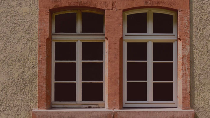 Zwei Fenster Außenansicht