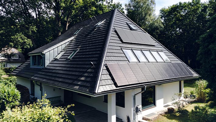 Haus im Grünen mit Solaranalge