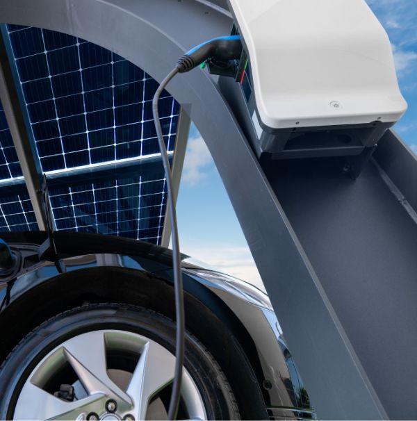 Solar Carport mit einer Wallbox