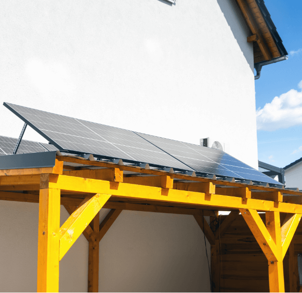 Carport mit einer Photovoltaik-Anlage