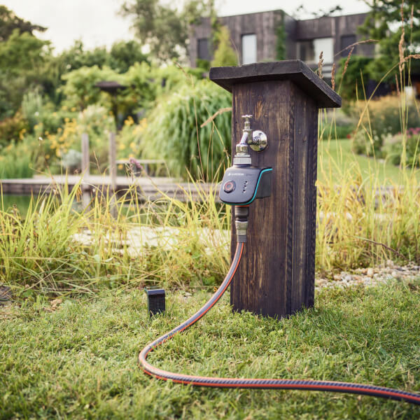 Smartes Bewässerungssystem im Garten