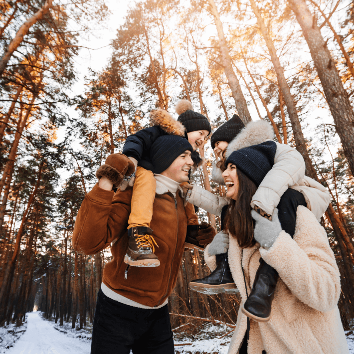 Winterlicher Spaziergang im Wald